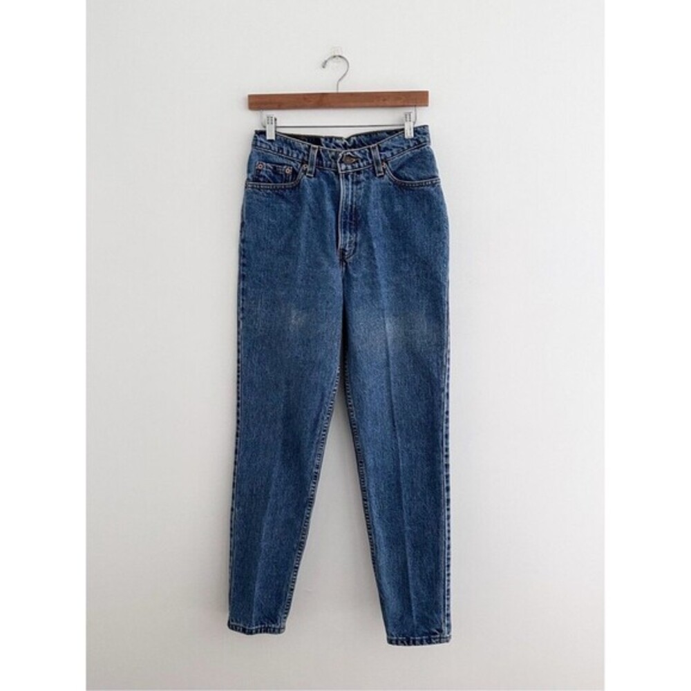 Vintage USA Made Levi's 512 Slim Fit Tapered Leg Jeans 100% Cotton Mom High Rise